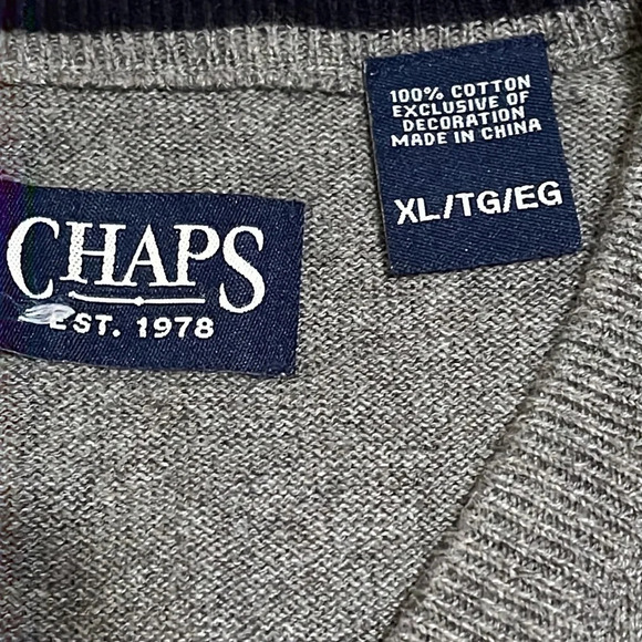 Mens Chaps V-neck sleeveless sweater vest - Picture 8 of 11